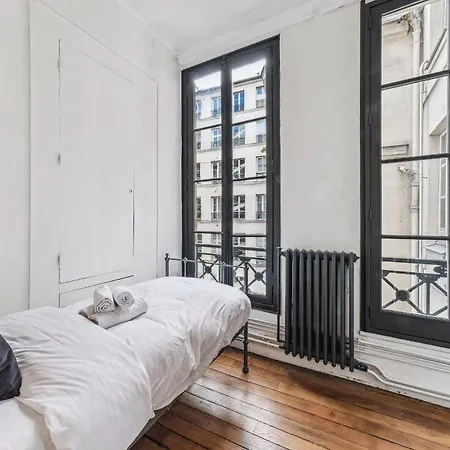 Flat 4Br Hotel De Ville * باريس